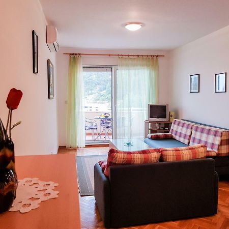 Apartment Smile Baška Voda Eksteriør bilde