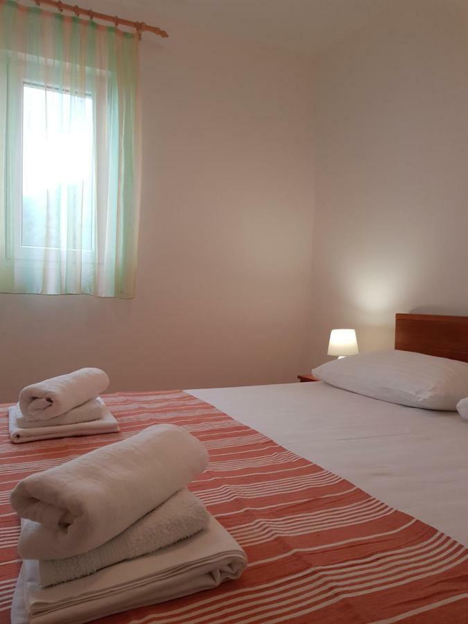 Apartment Smile Baška Voda Eksteriør bilde