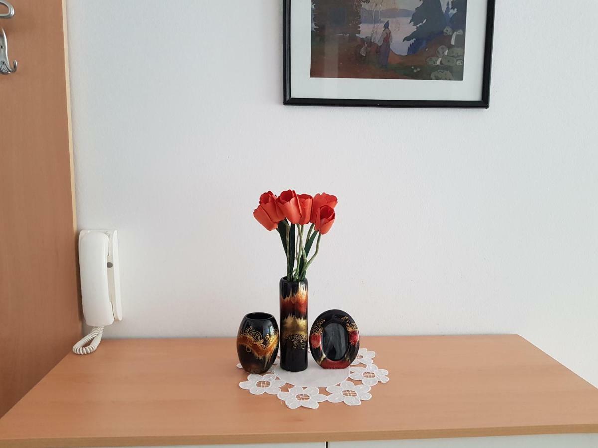 Apartment Smile Baška Voda Eksteriør bilde