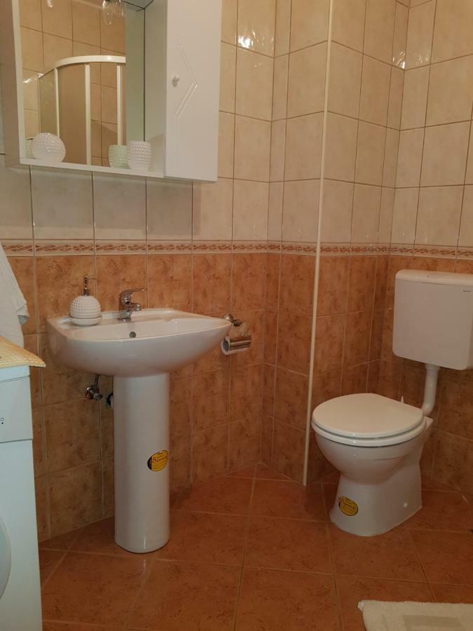 Apartment Smile Baška Voda Eksteriør bilde